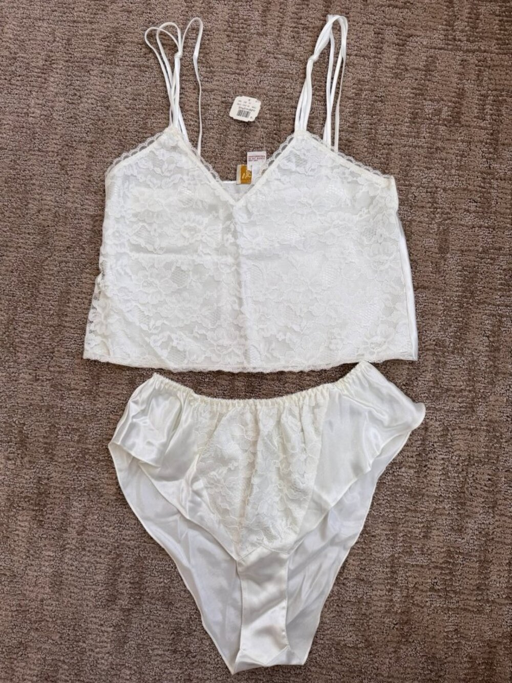 VTG 90s NWT Victorias Secret Gold Label White Floral Lingerie Pajama Set Size P